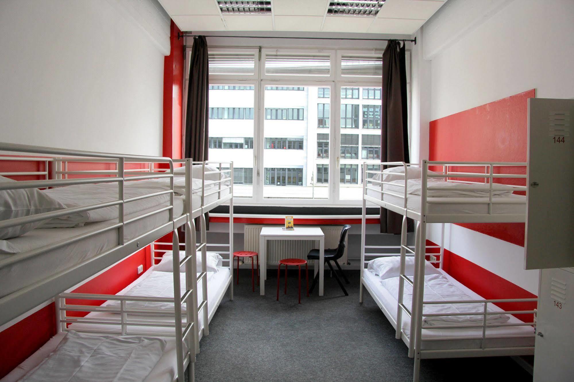 Check In Berlijn